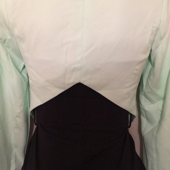 Blazer - Picture 7 of 8